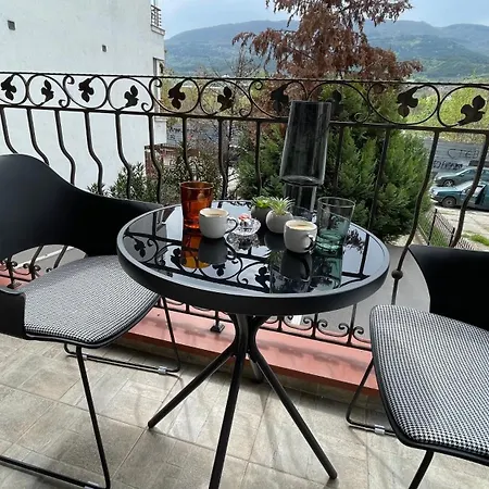 D&e Apartment